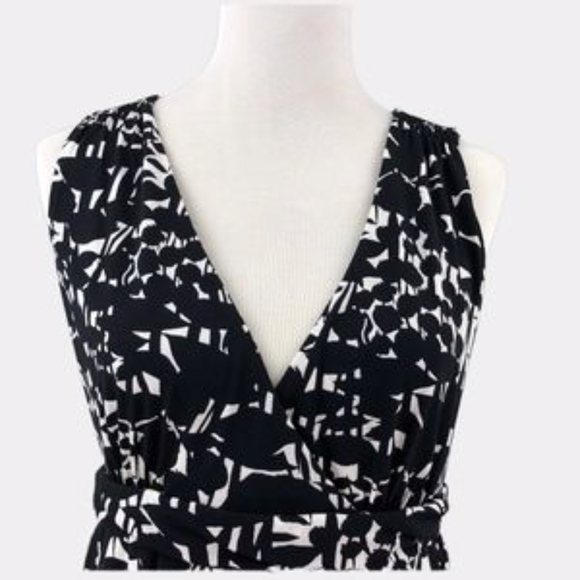 NY & COMPANY Stretch Dress Sheath V-Neck Sleeveless Black & White Medium - Picture 2 of 6